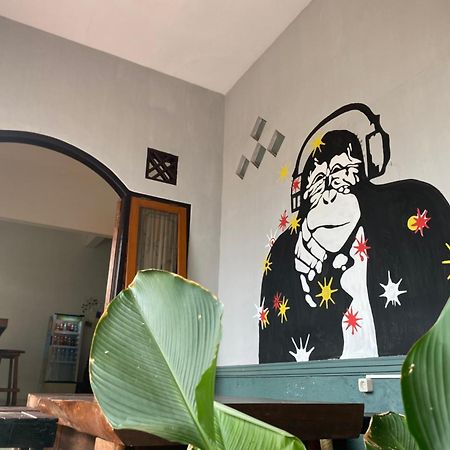 Zzz Hostel Banyuwangi  Luaran gambar