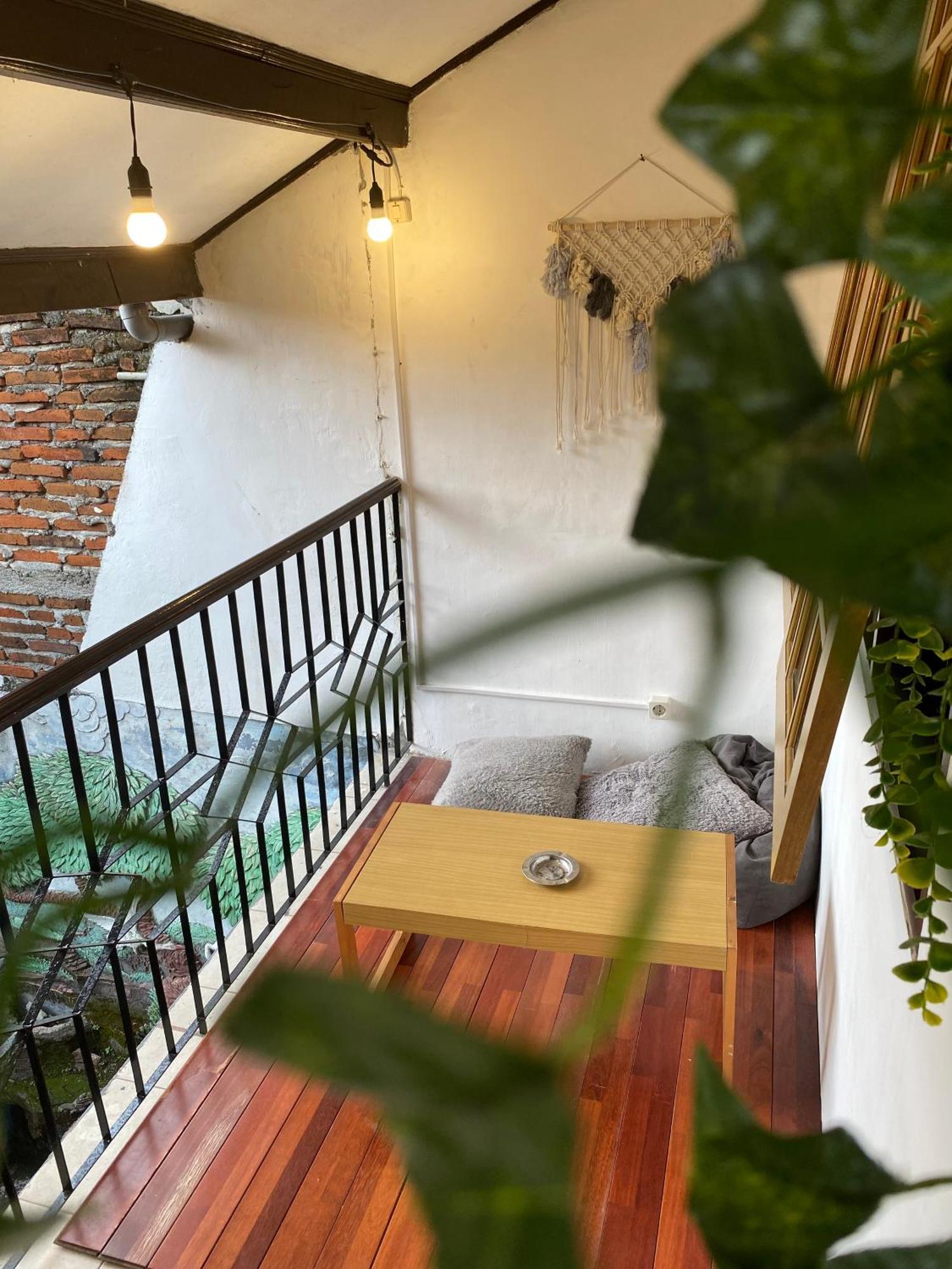 Zzz Hostel Banyuwangi  Luaran gambar